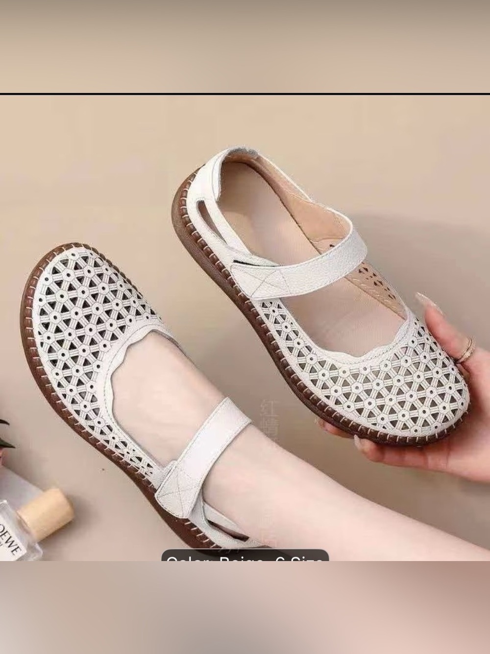 Women's Summer New Sandals with Soft Sole Color Beige Size 6